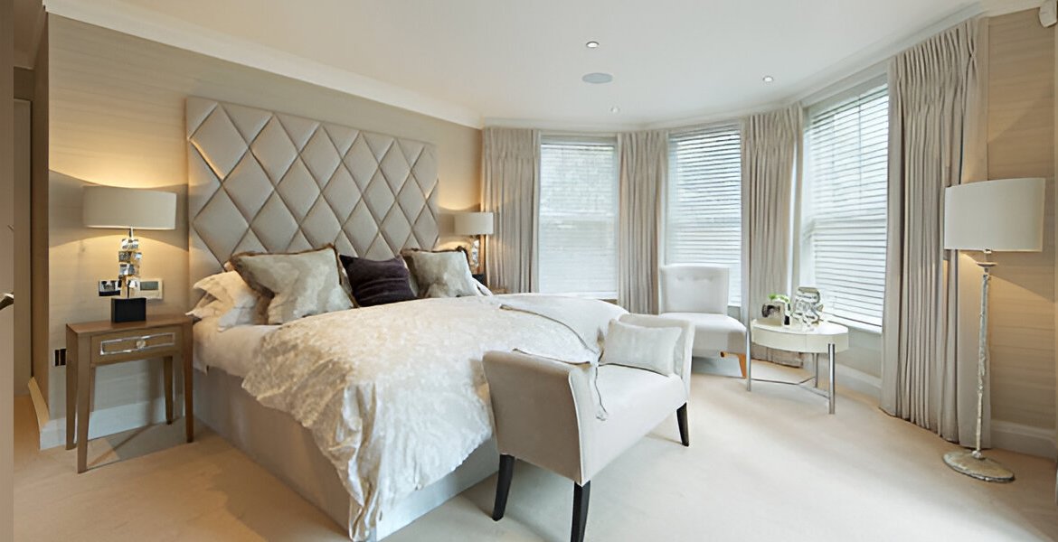 Blinds and Modern Interiors